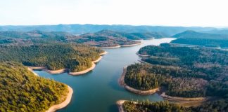 Lac de Pierre Percée drone