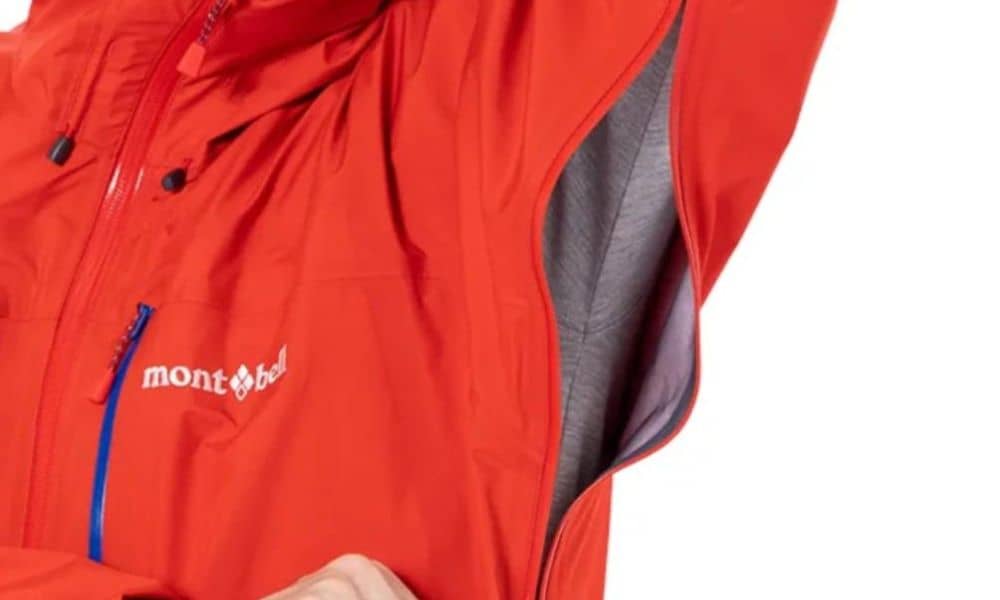ouvertures aisselles veste randonnée