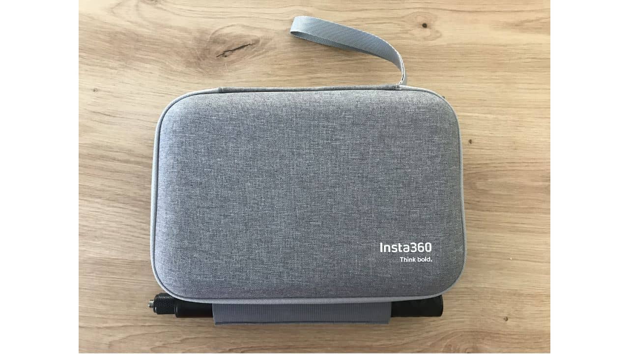 Insta360 X5 pack essentiel
