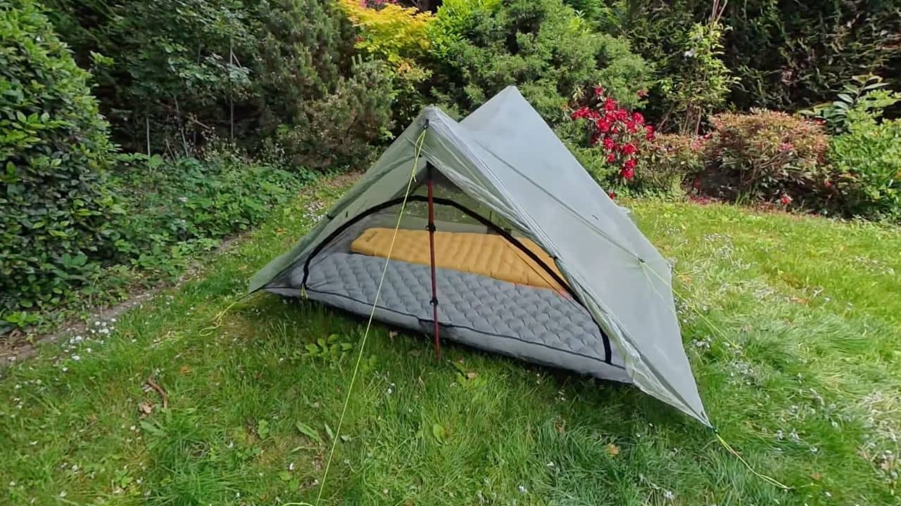 matelas tente intérieur